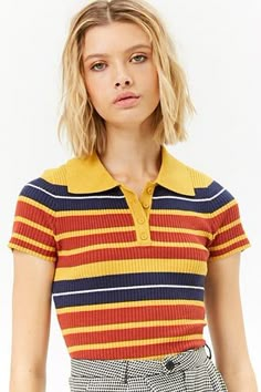 Polo Shirt Outfit Women's, Outfits With Striped Shirts, 70s Tops, Polo Outfit, 70s Shirts, Look Casual Chic, 70s Outfits, Retro Tops