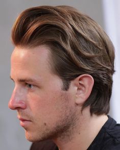 Ear Length Hairstyles, Tuck Hairstyle, Gentleman Haircut, Men's Short Hair, Haircut Pictures, Men Haircut Styles, Haircut Inspiration, Men's Haircut, Athletic Hairstyles