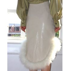 S Or M White Or Purple White Lined Skirt For Winter, Winter White Chic Skirt, Chic White Winter Skirt, Chic White Fall Skirt, Chic White Skirt For Fall, Slim Jacket, Feather Skirt, Color Purple, Tulle Skirt