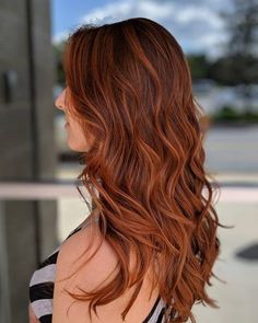 Hair Color Auburn Brown, Medium Auburn Hair, Auburn Hair Color Ideas, Deep Brown Hair, Auburn Hair Color, Perfect Hair Color, Fall Hair Color Trends, Hair Color Burgundy