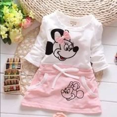 This Cute Toddler Dress Is Perfect For Any Kid That Loves Minnie. Minnie Mouse Dress Features: Cotton Above The Knee Length Comes In Blue Or Light Pink Mouse Dress, Minnie Mouse Dress, Stitching Dresses, Party Kleidung, Girls Cartoon, Childrens Dress, Girls Party Dress, Dresses Kids Girl, Fashion Kids