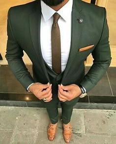 We are providing the best quality smoking jacket, tuxedo, suits, velvet blazer and coat. You can wear for all occasions like party hosting, evening dinner party, pub, gift item, gift for him/her & lounges, etc. Green Suit Men, Green Wedding Suit, Mens Wear Wedding, A Man In A Suit, Man In A Suit, Wedding Suits Groom, Designer Suits For Men, Classy Men, Green Suit