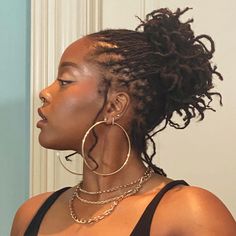 microlocs • Instagram Braided Microlocs, Microlocs With Extensions, Microloc Inspiration, Colored Microlocs, Mielle Rosemary Oil, Locs Cornrows, Short Microlocs Styles, Sisterloc Styles, Short Microlocs