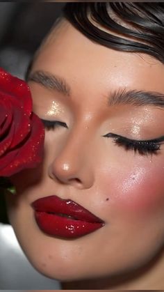 Flower Dress Makeup, Pink Makeup Red Lips, Spanish Makeup Look, Red Blush Makeup Look, Red Blush Makeup, Glossy Red Lip Makeup Look, Spanish Makeup Look Red Lips, Cherry Makeup Aesthetic, Vintage Makeup Red Lips