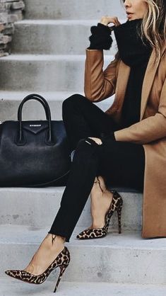 Mode Tips, Looks Chic, Winter Fashion Outfits, Work Fashion, Fall Winter Outfits, Look Fashion, Classy Outfits, Autumn Winter Fashion, Work Outfit