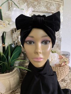 Hijab Beanie, Wedding Dresses Hijab Bride, Bride Hijab, Disney Wedding Cake, Hijab Wedding Dresses, Disney Wedding Dresses, Pashmina Hijab Tutorial, Nigerian Weddings