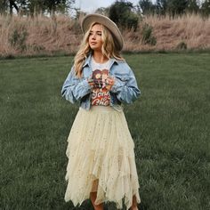 Tiered Dixie Stardust Midi Evening Skirt Party Guest Anniversary Vineyard Getaway Orchard Boho Western Lace Tulle Cowgirl Ethereal Outfit - Etsy High Tail, Retro Photoshoot, Hippie Grunge, Sparkle Skirt, Evening Skirts, Boho Outfit, Sparkle Wedding, The Vineyard