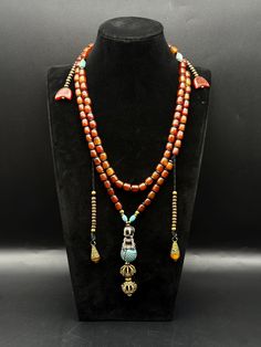 Stunning Agate Mala Charka Pendent Old Tibetan Meditation Natural Stones Agate Stone Turquoise Stone . Zade Buddha Yoga Jewellery, Top Quality Mala Tibetan Meditation, Agate Stone, Turquoise Stone, Last Minute Gifts, Beaded Necklaces, Favorite Jewelry, Natural Stones, Agate, Meditation