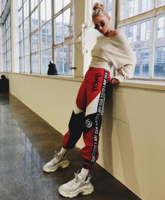 Elsa Hosk Style, Cool Girl Outfits, Elsa Hosk, Urban Street Style, Sporty Outfits, Street Style Outfit, Something Special, Insta Fashion, Winter Fashion