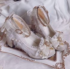 Kasut Pengantin, Performance Shoes, Gold High Heels, Dr Shoes, Princess Shoes, Fancy Shoes, Girly Shoes