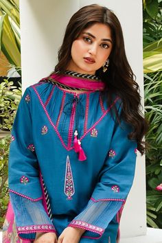 Zellbury Embroidered Shirt Shalwar Dupatta - Blue - Khaddar Suit - 0703 Signature Lawn Collection 2024 Stylish Frocks, Lawn Dress Design, Trendy Shirt Designs, Kurta Neck Design, Lawn Dress