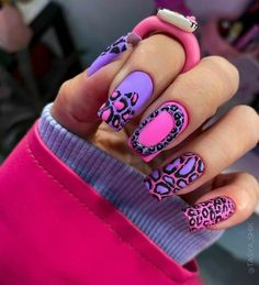 Barbiecore Nails, Short Nails Manicure, Manicure 2023, Stylish Manicure, Manicure Aesthetic, Leopard Nail Designs, Trendy Manicure, Short Nail Manicure, Press On