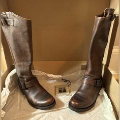 Frye Veronica Slouch, Mid-Calf Boots. Normal Wear. Any Flaws Are Present In Pictures. Frye Veronica, Veronica Mars, Slouch Boots, Funky Shoes, Shoe Inspiration, Slouched Boots, Frye Shoes, Calf Boots, Mid Calf Boots