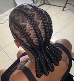 Straight Back Feed In Braids With Edges, Design Scalp Braids, Stitch Braiding Styles, Small Feeders Braids To The Back, Unique Cornrows For Black Women, Feedin Braids Straight Back Design, Stitch Braids With Barrel Ends, Scalp Braid Styles, Braids With Designs For Black Women