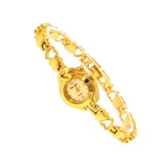 Brand Name: CYD CHAOYADA Movement: QUARTZ Clasp Type: Bracelet Clasp Case Material: alloy Waterproof: no Style:Fashion & Casual Case Shape: round Case Thickness: 6mm Dial Window Material Type: Glass Band Length: 18.5inch Dial Diameter: 20mm Gold Alloy Watch For Gift, Watches Design, Gold Plated Watch, Cute Watches, Gold Watches, Gold Watches Women, Bracelet Watches Women, Ladies Watches, Watch Women