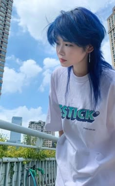 Blue Hair Mullet, Blue Wolfcut, Curly Jellyfish Haircut, Korean Mullet, Short Hair Tomboy, Girls Short Haircuts