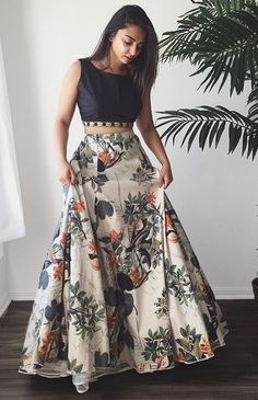 White Printed Long Skirt Lehenga Crop Top, Skirt And Crop Top, Indian Lehenga Choli, Maxi Rok, Salwar Kamiz, Indian Gowns Dresses, Indian Lehenga, Ghagra Choli, Indian Gowns