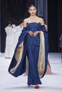 Blue Haute Couture, Zsazsa Bellagio, Fashion Costume, Gorgeous Gowns, Fall 2015, Couture Collection, Beautiful Gowns, Couture Fashion, Pretty Dresses