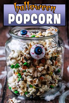 A jar of halloween popcorn with a text overlay label. Chocolate Drizzled Popcorn, Treat Or Trick, Toddler Finger Foods, Halloween Popcorn, Halloween Sprinkles, Popcorn Snacks, Baby Led Weaning Recipes