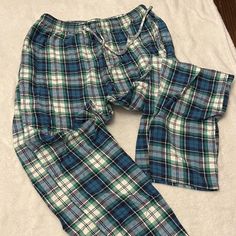 Plaid pajama pants #pjs Plaid Pajama, Plaid Pajama Pants, Plaid Pajamas, Bottoms Pants, Women's Pants, Pajama Pants, Womens Bottoms, Pajamas, Pants For Women