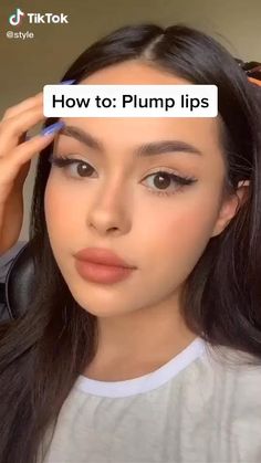 Plump Lips Makeup, Bigger Lips Makeup, Square Face Makeup, Lip Tutorial, Artist Makeup, Plump Lips, Lip Makeup Tutorial, Makeup Artist Tips, Edgy Makeup