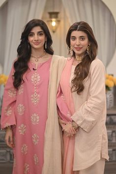 Traditional Suit, Handsome Celebrities, Girls Dresses Sewing, Eid Outfits, Pakistani Dresses Casual, Fashion Sketches Dresses, Sketches Dresses, Designer Party Wear Dresses, Stylish Dress Book