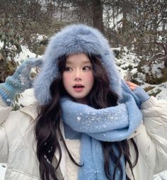 #aesthetic Im Cold Outfit, Winter Cold Makeup, Im Cold Makeup, Snow Poses, Cold Makeup Look, Outfits For The Cold, Winter Snow Aesthetic, Cold Makeup, Korean Winter Outfits