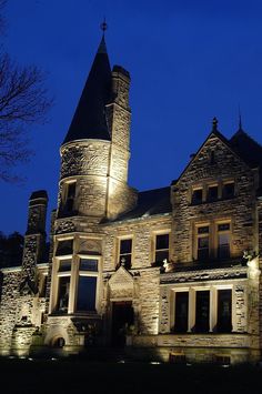 Image of architecture lit-up with NiteLites outdoor lighting.