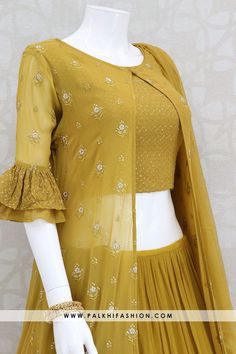 Outfit With Blouse, Georgette Jacket, Palkhi Fashion, Flair Skirt, Frock Fashion, Gold Jacket, Long Dress Design