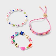 Celebrate friendship with the Girls' 3pk 'Chill Vibes' Friendship Bracelet Set - art class™. Each bracelet radiates a unique charm, capturing the essence of friendship and shared memories. The girls' 3pk 'Chill Vibes' bracelet set from art class™ offers a blend of style and sentiment, making it an ideal gift. art class™: One-of-a-kind looks for the one and only you. Kandi Inspo, Chill Vibes, Gift Art, Bracelet Ideas, The One And Only, Art Class, Unique Charms, Friendship Bracelet, Art Classes