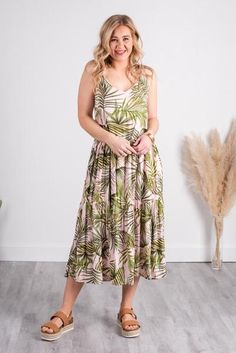 Leaf printed maxi dress peach leaf Chiffon Romper, Dress Peach, Resort Dresses, Summer Maxi, Chiffon Maxi, Summer Prints, Chiffon Maxi Dress, Vacation Dresses