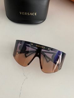 Ambassador Aesthetic, Fashion Shoes Heels, Party Sunglasses, Versace Sunglasses, Glass Frame, Stylish Sunglasses, Women Sunglasses, Glass Frames, Glasses Fashion