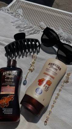 Summer Vision Board, Summer Vision, Sun Lotion, Shotting Photo, Hawaiian Tropic, Summer Tanning, Tanning Oil, Summer Plans, Summer Goals