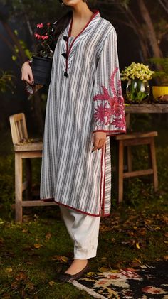 Coral Accessories, Mixed Signals, Simple Kurta Designs, Tunic Designs, Pakistani Dresses Casual, Beautiful Pakistani Dresses