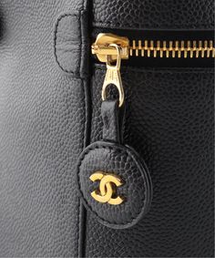 VINTAGE CHANEL バニティバッグ｜DECOUVERTE（デクーヴェルト）公式のファッション通販｜【20092895646330】- BAYCREW’S STORE