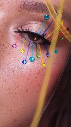 Make Carnaval, Glitter Bar, Rainbow Spectrum, Creative Eye Makeup, Creative Makeup Looks, Spring Makeup, Creative Eye