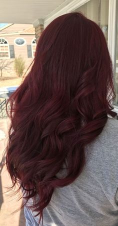 Pelo Color Vino, Wine Hair Color, Cherry Red Hair, Wine Red Hair, Cherry Hair, Hair Color Burgundy, Dark Red Hair