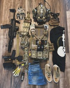 Navy Seal Loadout, Shtf Loadout, Airsofting Outfit, Loadout Tactical, Apocalypse Stuff, Shtf Gear, Apocalypse Gear, Special Forces Gear, Super Troopers