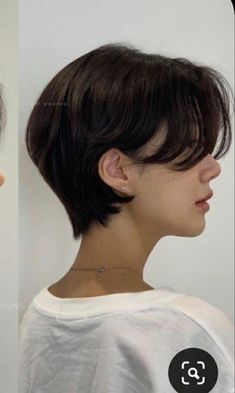 Short Hair For Round Faces Double Chin, Grown Out Pixie Straight Hair, Short Hair For 20 Year Olds, Face Frame Layers Short Hair, Short Hairstyles For Thick Hair Pixie, Masculine Haircut For Women Round Face, Boyish Cut For Women, Short Pixie Haircuts For Round Faces, Very Short Straight Hair