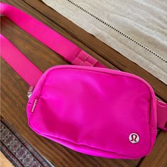 Lulu Belt Bag Never Used And Ready For You! Grab It Up! Lulu Crossbody Bag, Lulu Belt Bag, Lululemon Belt Bag, Cow House, Moo Cow, Lululemon Bags, Pink Uggs, Cute Christmas Gifts, Cute Preppy Outfits