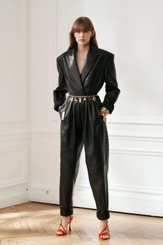 Chanel Belt Outfit, Leather Romper, Belt Outfit, Thanksgiving Fashion, Moda Outfit, Luxury Wear, Statement Sleeves