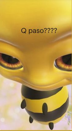 a yellow and black bee with the words q passo? on it's face