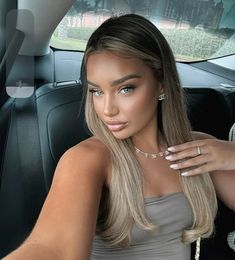 Hair Colour Brunette Balayage, Face Framing Highlights Gray Hair, Stages Of Going Blonde, Blonde Vacation Hair, Very Blonde Highlights On Brown Hair, Hair Inspo Brunette With Highlights, Brunette With Highlights Blonde, Blonde Cool Balayage, Hair Color Ideas Honey Blonde