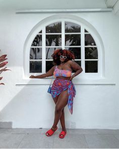 Plus Size Beach Poses Bathing Suits, Plus Size Puerto Rico Outfits, Vacation Poses Picture Ideas Plus Size, Plus Size Island Vacation Outfits, Puerto Rico Outfits Black Women, Beach Lookbook, Punta Cana Outfits, Girly Minimalist, Curvy Fashion Summer