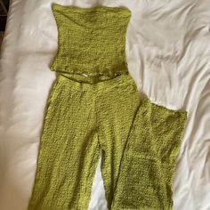 Ruched Green Pant Set, Never Worn Green Pants, Pant Set, Princess Polly, Matching Sets, Pants Set, Pant Jumpsuit, Jumpsuit Romper, Pants For Women, Size 4