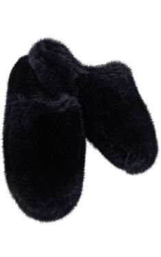 Black Fluffy Slippers, Comfy Movie Night, Dr Marvel, Fluffy Slippers, Slippers Black, Bedroom Slippers, Black Slippers, Simple Shoes