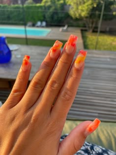 Nails Luna, Almond Acrylic Nails Designs, Sassy Nails, Subtle Nails, Goth Nails, Orange Nails