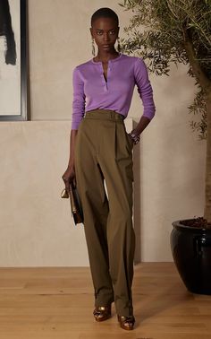 Ralph Lauren Resort, Resort 2023, Henley Sweater, Ralph Lauren Style, Casual Work Outfits, 2023 Fashion, Spring 2023, Work Attire