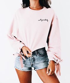 averymadelinee Sewing Outfits, Bootie Shorts, Outfits To Try, Cotton House, Trap House, Outfit Trends, London Calling, Casual Chic Outfit