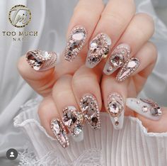 Elegant Touch Nails, Diamond Nail Art, Chic Nail Art, Nails Arts, Fantasy Nails, Different Nail Designs, Stylish Nails Designs, Glamour Nails